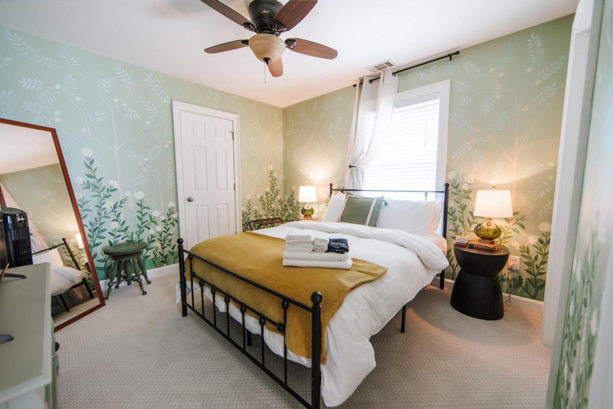 Cozy Cottage - Walk To Campus, Stadium, Downtown Athens Luaran gambar
